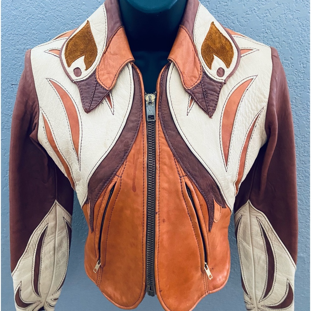 East West Musical Instruments Vintage late 60s early 70s Soft Leather Jacket! - Picture 2 of 10